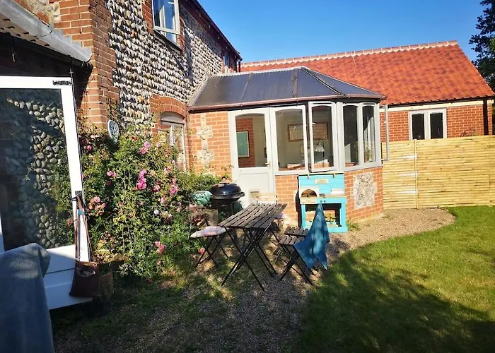 Heath Cottage Lower Southrepps North Norfolk